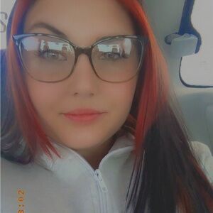 Meet your Posher, Alexus